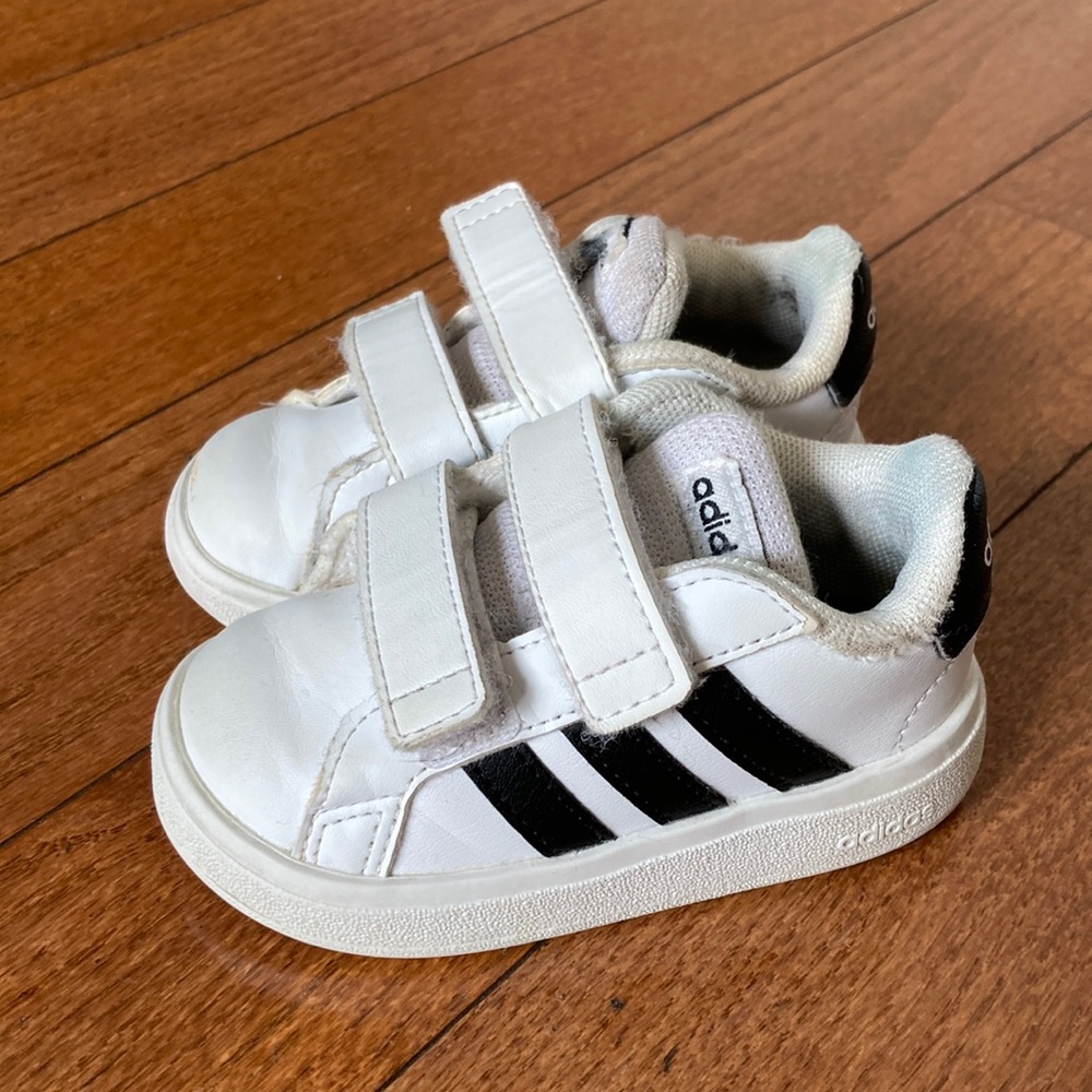 Infant Adidas Leather Shoe - Youth 5K